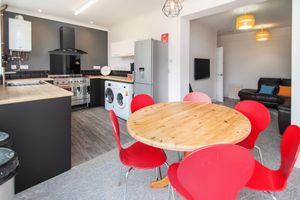 Photo 6- click for photo gallery